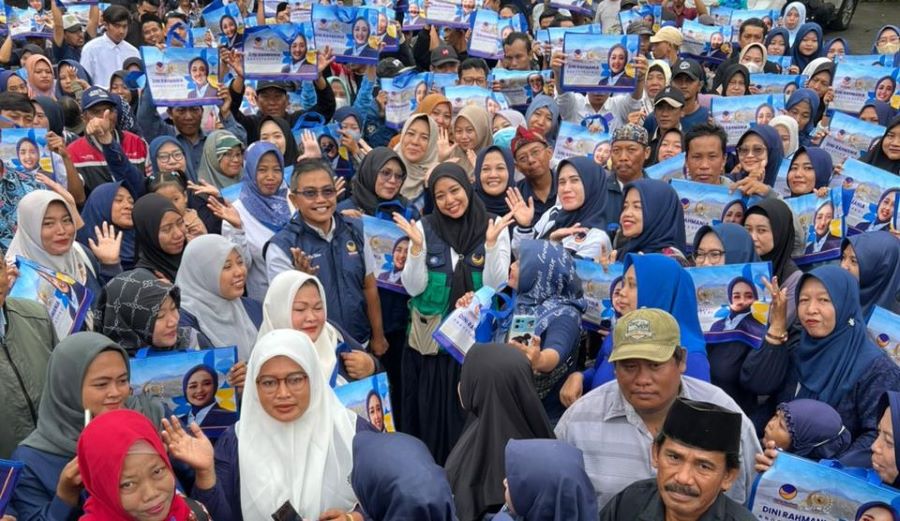 Tiga Hari Berturut-turut Dini Rahmania Borong Dagangan di Pasar Traditional